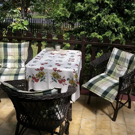 Two-bedroom Holiday In Balatonkeresztur I 度假居 Balatonmáriafürdő